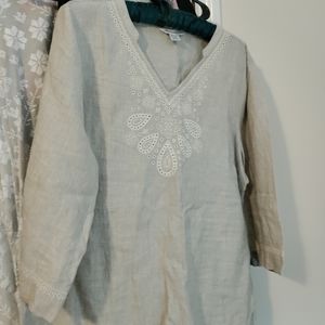 Brand new Linen embroidered tunic by Tommy Bahama